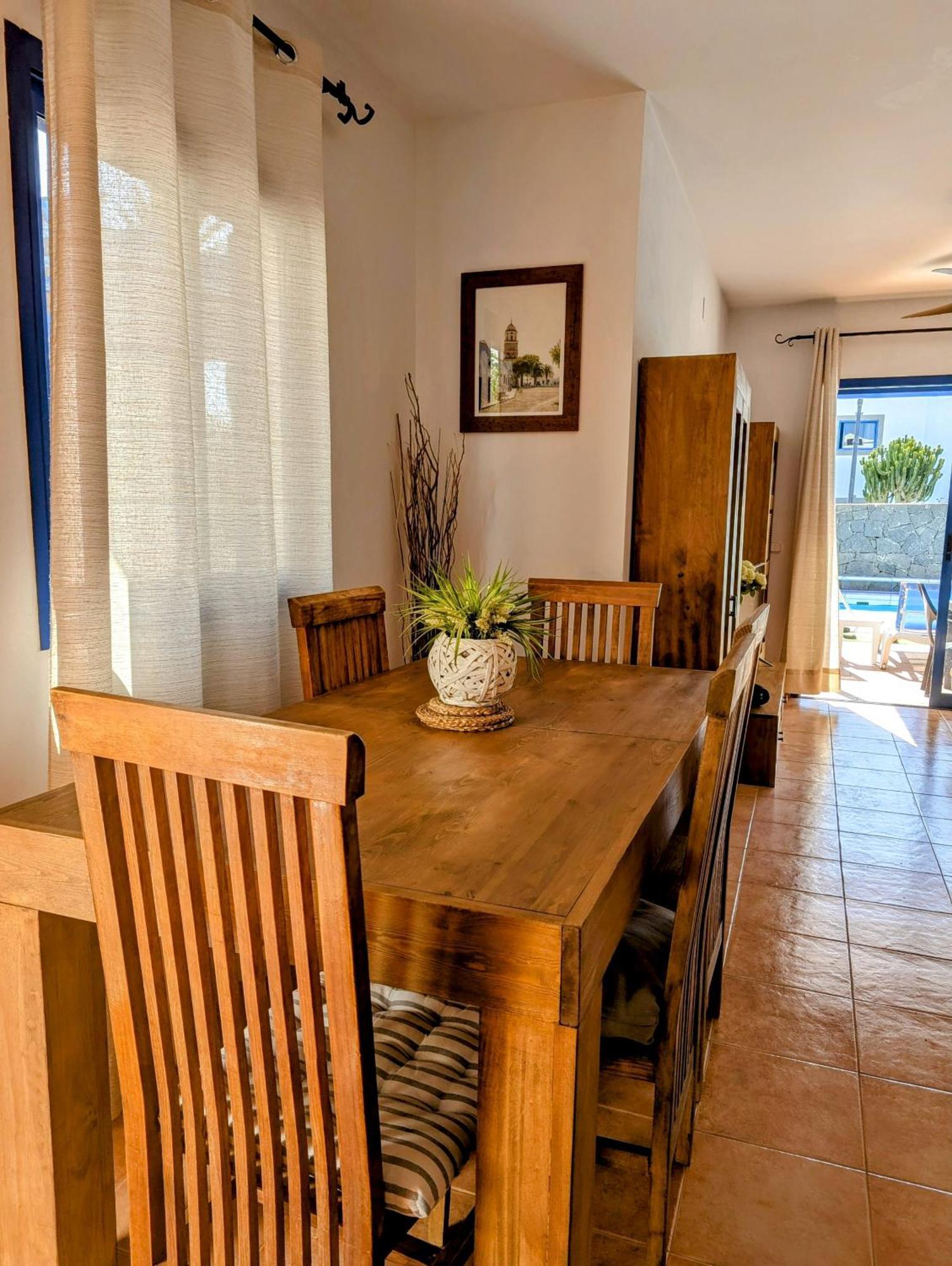 Casa Aleksandra Playa Blanca  Exteriör bild